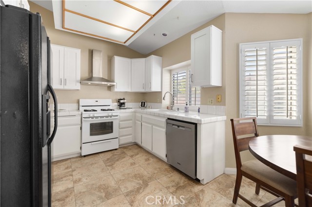 Detail Gallery Image 12 of 31 For 44239 Fenner, Lancaster,  CA 93536 - 3 Beds | 2 Baths