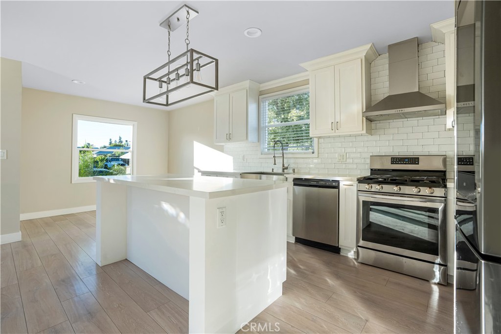 MLS #SR25262811 image #2