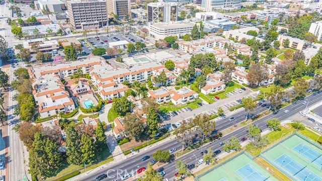 Detail Gallery Image 31 of 35 For 700 W 3rd St #B102,  Santa Ana,  CA 92701 - 2 Beds | 2 Baths