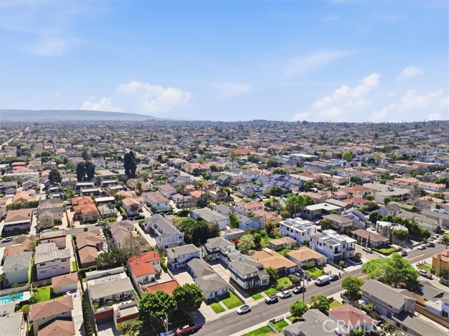 Detail Gallery Image 44 of 46 For 2106 Dufour Ave #1,  Redondo Beach,  CA 90278 - 3 Beds | 2/1 Baths