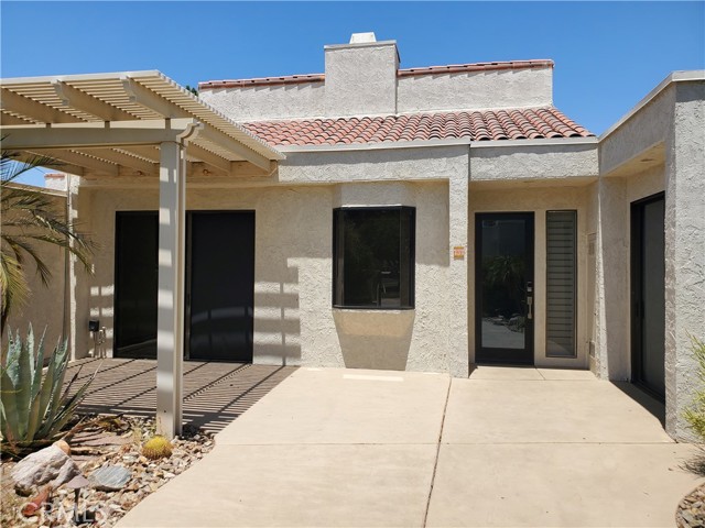 Detail Gallery Image 5 of 34 For 737 Inverness Dr, Rancho Mirage,  CA 92270 - 2 Beds | 2 Baths