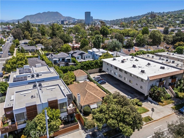 4180 Tujunga Avenue, Studio City CA: https://media.crmls.org/medias/7c0e3eab-99c3-4240-9808-1a5c04977f19.jpg