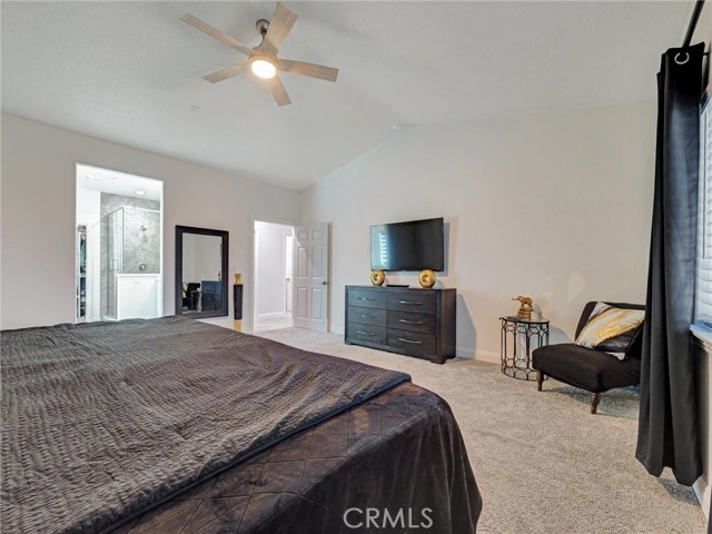 11515 Tamarisk Avenue, Hesperia CA: https://media.crmls.org/medias/7c0e80b0-cf10-45c9-8353-7296e0c4cdc5.jpg