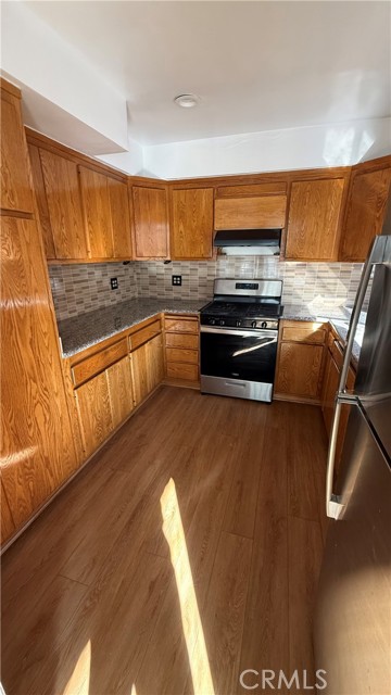 Detail Gallery Image 10 of 28 For 577 Fairview Ave., Arcadia,  CA 91007 - 2 Beds | 2 Baths