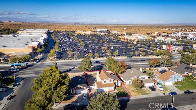 Detail Gallery Image 3 of 35 For 4555 Northstar Dr, Palmdale,  CA 93552 - 4 Beds | 3 Baths