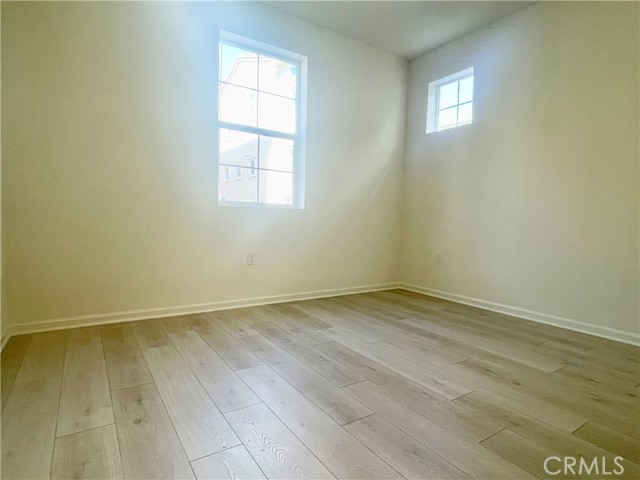 Detail Gallery Image 5 of 14 For 4028 Summer Way, Corona,  CA 92883 - 4 Beds | 3 Baths