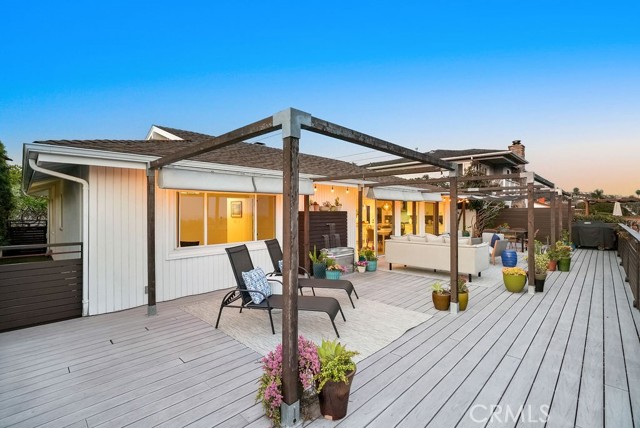 4203 Calle Mayo, San Clemente CA: https://media.crmls.org/medias/7c10e691-0396-4ca7-b6f9-637265a5dcaf.jpg