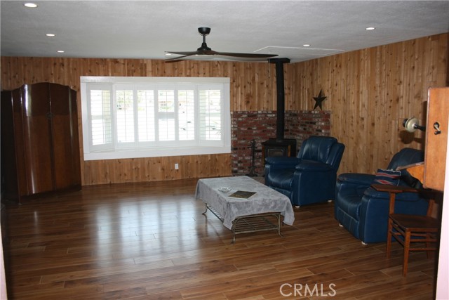 956 E Bastanchury Road, Placentia CA: https://media.crmls.org/medias/7c10fa04-f007-4e2a-880f-df75a486915b.jpg