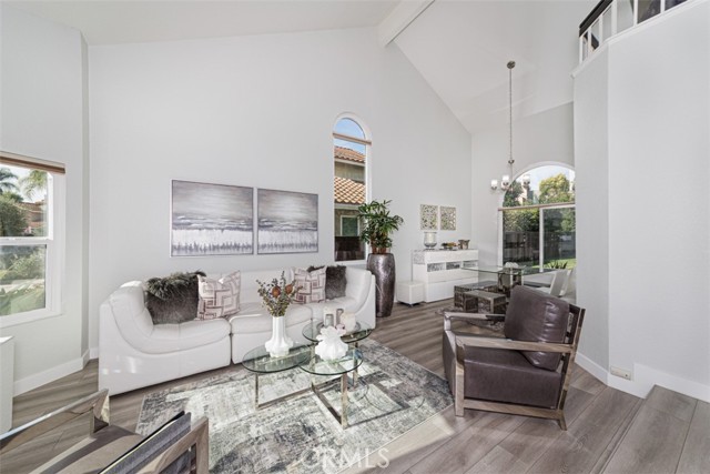 75 San Sebastian, Rancho Santa Margarita CA: https://media.crmls.org/medias/7c116d41-0265-435e-bfdc-b2b37a94ebf0.jpg