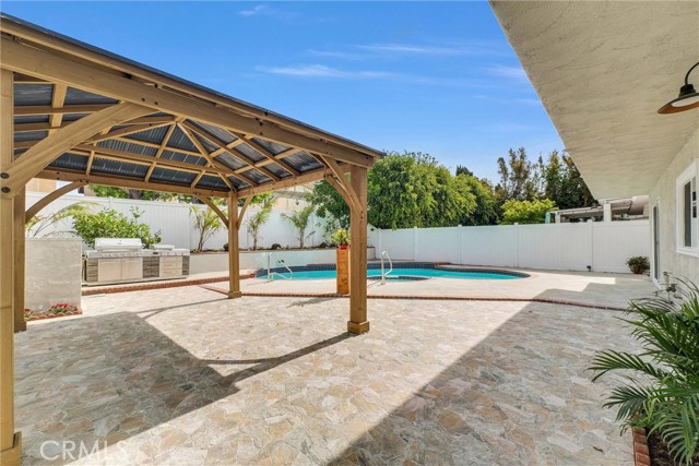 Detail Gallery Image 20 of 23 For 56 Monticello, Irvine,  CA 92620 - 3 Beds | 2/1 Baths