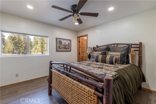 Detail Gallery Image 37 of 53 For 42518 Gold Rush Dr, Big Bear Lake,  CA 92315 - 5 Beds | 6/2 Baths