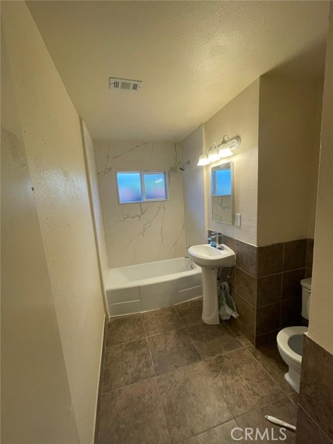 Detail Gallery Image 21 of 47 For 3112 Pioneer Dr, Bakersfield,  CA 93306 - 4 Beds | 2 Baths