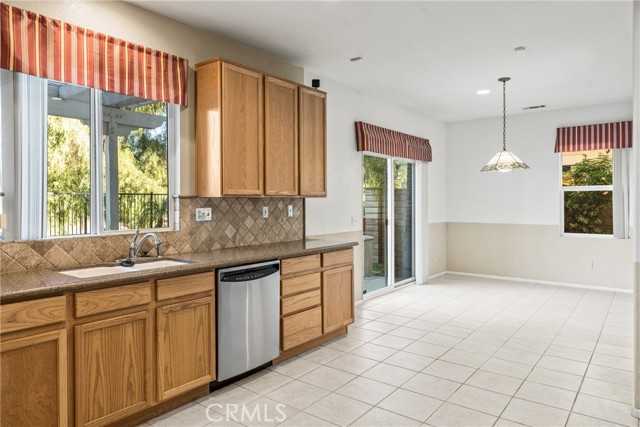 Detail Gallery Image 35 of 36 For 28402 Championship Dr, Moreno Valley,  CA 92555 - 3 Beds | 2/1 Baths