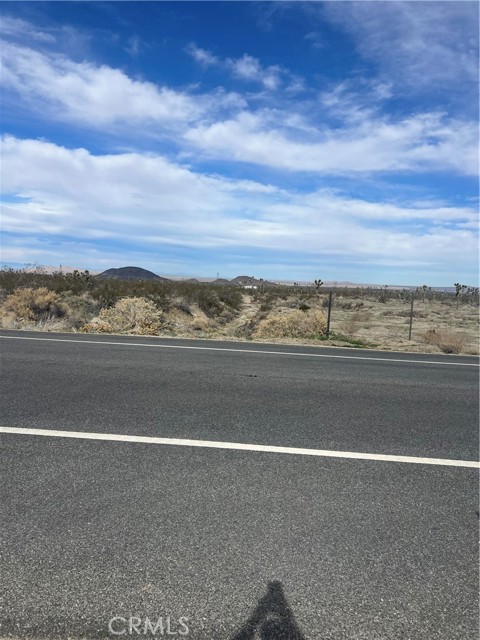 Detail Gallery Image 8 of 15 For 206 S Cor Ave X Largo Vista 2, Llano,  CA 93544 - – Beds | – Baths