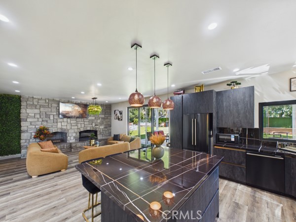 Detail Gallery Image 12 of 47 For 9050 Hunt Rd, Corona,  CA 92883 - 5 Beds | 4/1 Baths