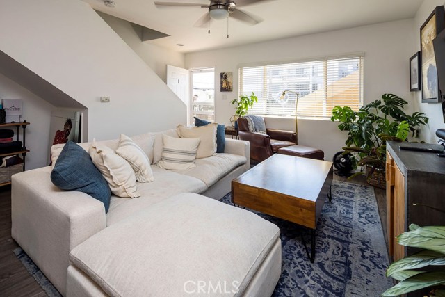 910 Catalina Avenue, Redondo Beach, California 90277, ,Residential Income,Sold,Catalina,SB22215682