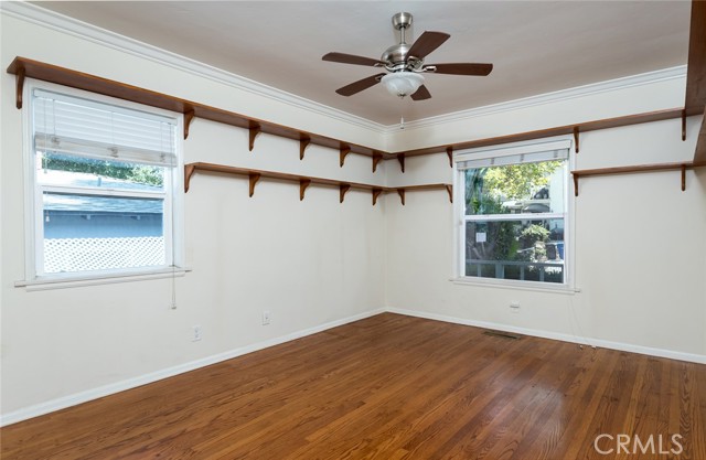 10109 Parr Avenue, Sunland CA: https://media.crmls.org/medias/7c158052-f2b6-43ec-a94a-2284837361ad.jpg