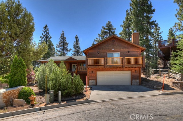 379 Fawntrail Place, Big Bear Lake CA: https://media.crmls.org/medias/7c15b1a5-fcb0-4d4c-9f7b-0243402e2577.jpg