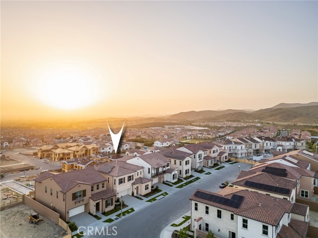 123 Oakstone, Irvine CA: https://media.crmls.org/medias/7c16540f-a3ea-4c30-a83a-65757581d4a9.jpg