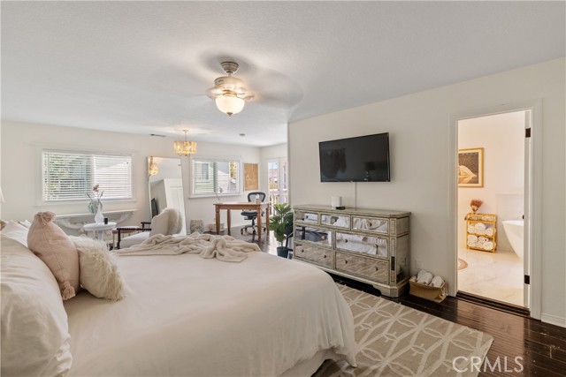 Detail Gallery Image 25 of 42 For 2117 Rockefeller Ln #1,  Redondo Beach,  CA 90278 - 4 Beds | 2/1 Baths