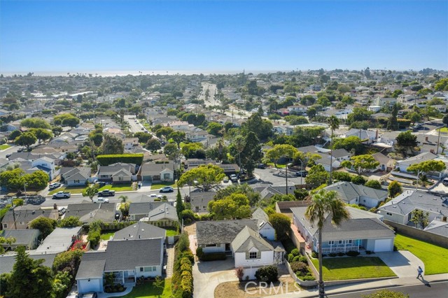 Detail Gallery Image 8 of 13 For 22623 Linda Dr, Torrance,  CA 90505 - 3 Beds | 2 Baths
