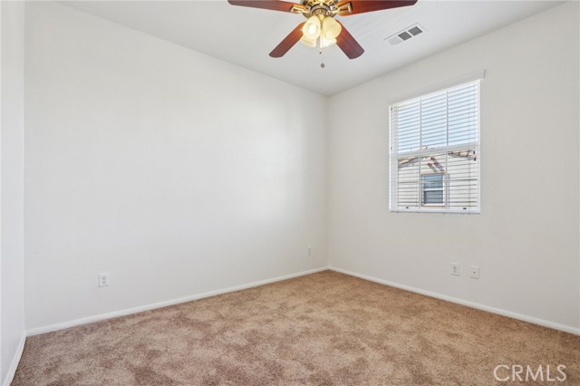 Detail Gallery Image 16 of 22 For 44929 Bellflower Ln, Temecula,  CA 92592 - 3 Beds | 2/1 Baths