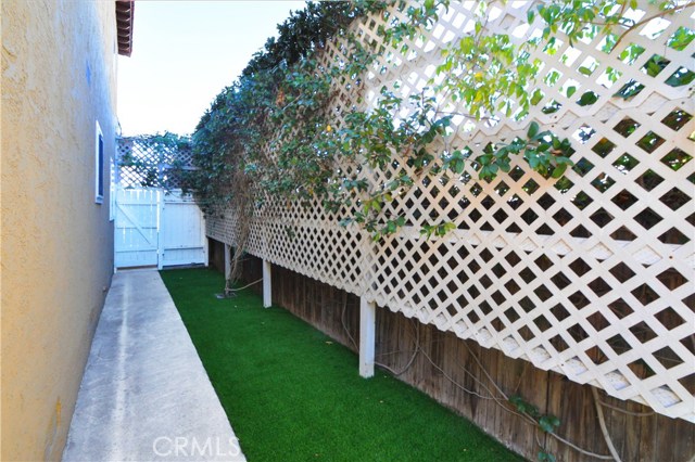 1756 Herrin Street, Redondo Beach, California 90278, 3 Bedrooms Bedrooms, ,1 BathroomBathrooms,Residential,Sold,Herrin,PV17270997