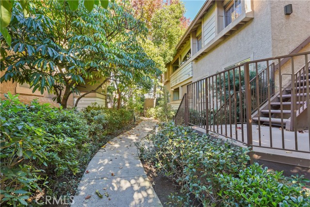 Front Image Thumbnail for CRSR25275281