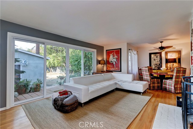 1403 Cuernavaca Place, Claremont CA: https://media.crmls.org/medias/7c1927ab-d196-4338-8acd-2b2042c1443f.jpg