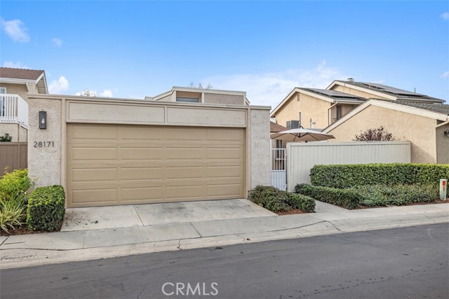 Detail Gallery Image 30 of 38 For 28171 Rubicon Ct, Laguna Niguel,  CA 92677 - 2 Beds | 2 Baths