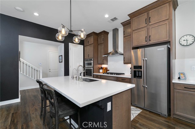 Detail Gallery Image 8 of 30 For 656 Daniel Freeman Cir, Inglewood,  CA 90301 - 4 Beds | 4 Baths