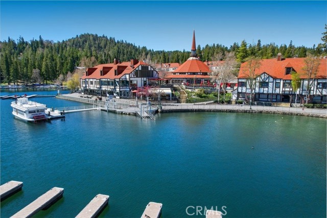 613 E Victoria Court, Lake Arrowhead, CA 92352