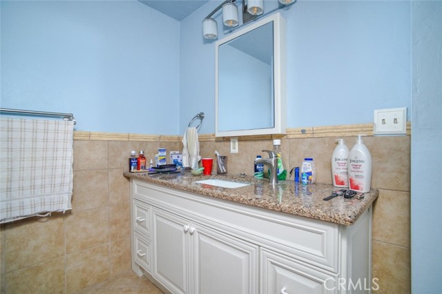 Detail Gallery Image 14 of 32 For 300 Stoney Oaks Bld, Oroville,  CA 95966 - 3 Beds | 2/1 Baths