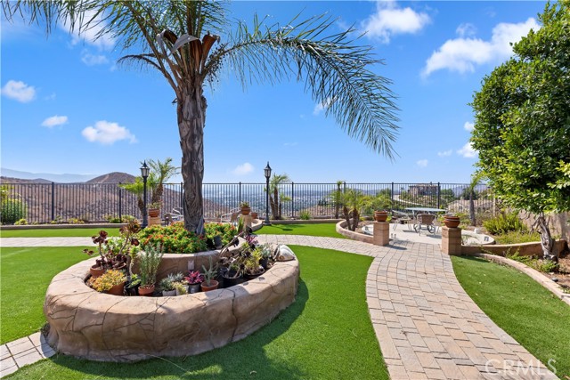 Image 40 of 56 For 15487 Skyridge Drive