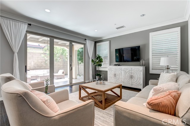 Detail Gallery Image 1 of 15 For 72 Cherry Tree, Irvine,  CA 92620 - 3 Beds | 2/1 Baths