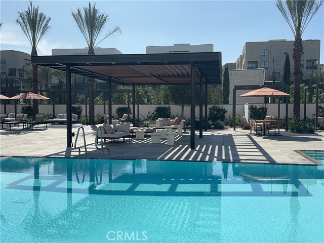 1165 Poppy Court, Montebello CA: https://media.crmls.org/medias/7c1c1110-4043-4dd8-8463-ca986af91c79.jpg