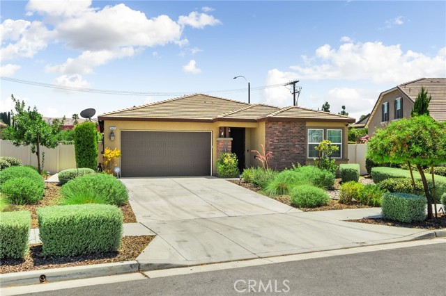 Front Image Thumbnail for CRIG26136014