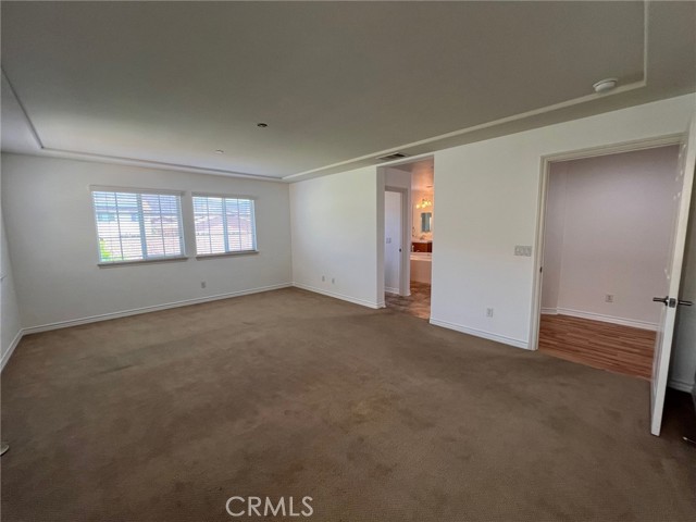 15688 Portenza Drive, Fontana CA: https://media.crmls.org/medias/7c1e0c7c-7021-47d2-a184-591f71cc4253.jpg