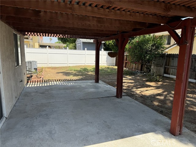 1793 Bowdoin, Corona CA: https://media.crmls.org/medias/7c1e23c8-818d-481d-904c-92a8e461fcbe.jpg