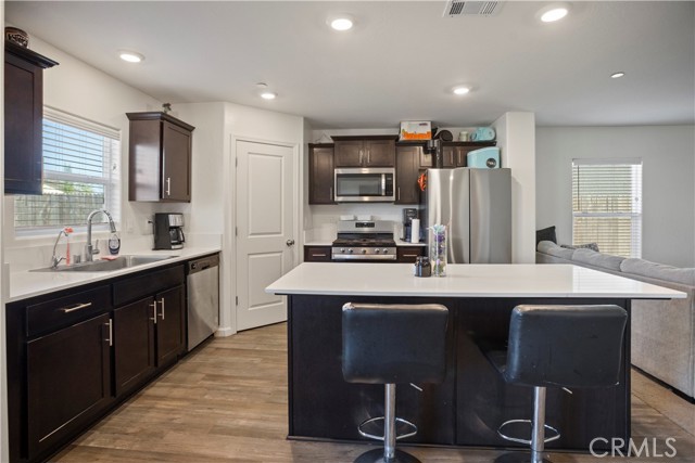 Detail Gallery Image 11 of 25 For 4089 Bayonet, Merced,  CA 95348 - 4 Beds | 3 Baths