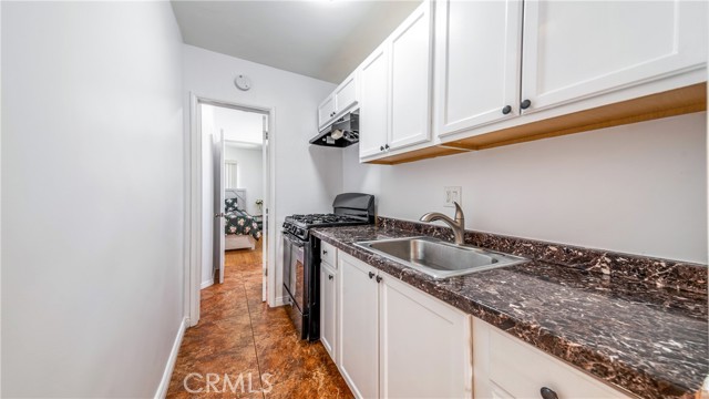 16053 Devonshire Street, Granada Hills CA: https://media.crmls.org/medias/7c1ec27b-8861-4d9f-96fc-29dc7c8f7395.jpg