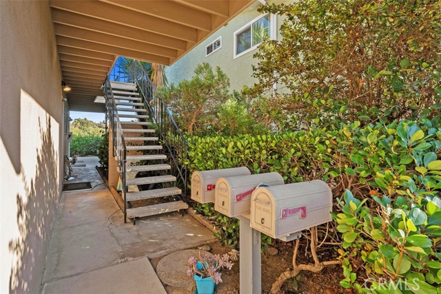 Detail Gallery Image 5 of 28 For 213 Avenida Lobeiro, San Clemente,  CA 92672 - 3 Beds | 3 Baths