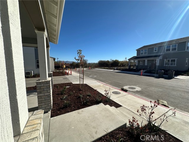 Detail Gallery Image 5 of 13 For 228 Foxtrot Ct, San Luis Obispo,  CA 93401 - 3 Beds | 2/1 Baths