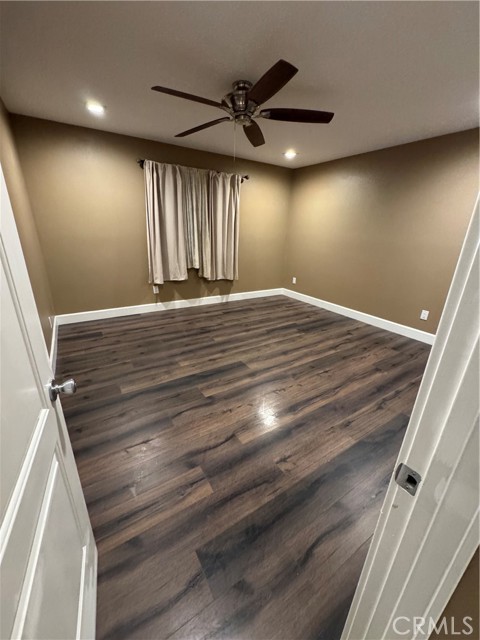 Detail Gallery Image 7 of 17 For 1370 Wheaton Way, Riverside,  CA 92507 - 3 Beds | 2 Baths