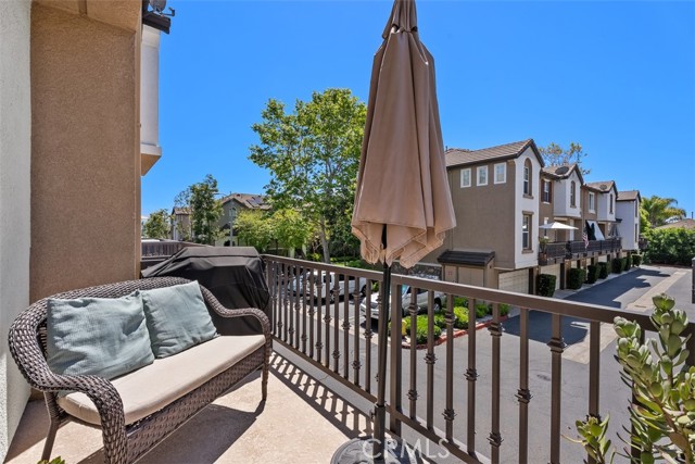 Detail Gallery Image 4 of 26 For 31 Tulare, Aliso Viejo,  CA 92656 - 2 Beds | 2/1 Baths