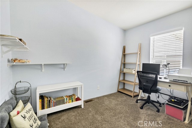 32600 State Highway 74, Hemet CA: https://media.crmls.org/medias/7c221b33-667d-4028-b644-8bfba82d596c.jpg