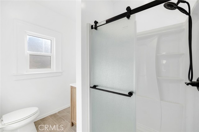 Detail Gallery Image 20 of 23 For 550 N Kenmore Ave #1/2,  Los Angeles,  CA 90004 - 2 Beds | 1 Baths