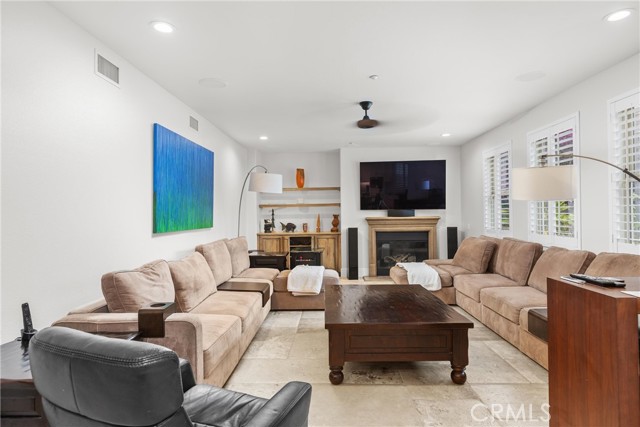 137 Beachcomber Drive, Pismo Beach CA: https://media.crmls.org/medias/7c231a37-3c5a-425a-b448-974052462854.jpg