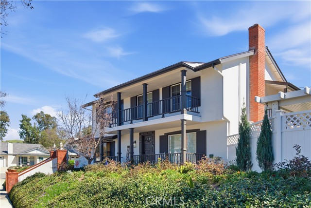 Detail Gallery Image 2 of 28 For 600 N Pepper Tree Dr, Brea,  CA 92821 - 5 Beds | 2/1 Baths