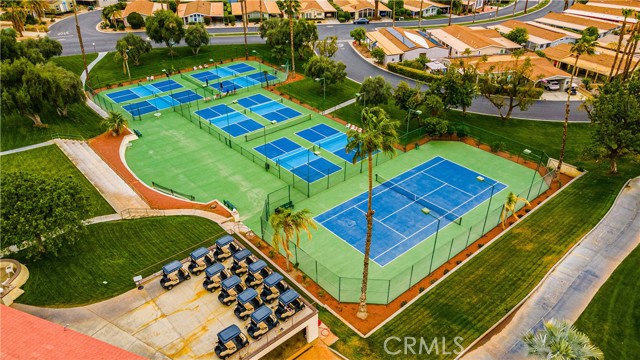 Detail Gallery Image 24 of 28 For 73450 Country Club Dr #30,  Palm Desert,  CA 92260 - 3 Beds | 2 Baths